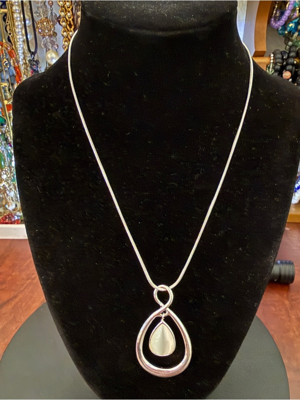 Infinity Style Teardrop Pendant Necklace